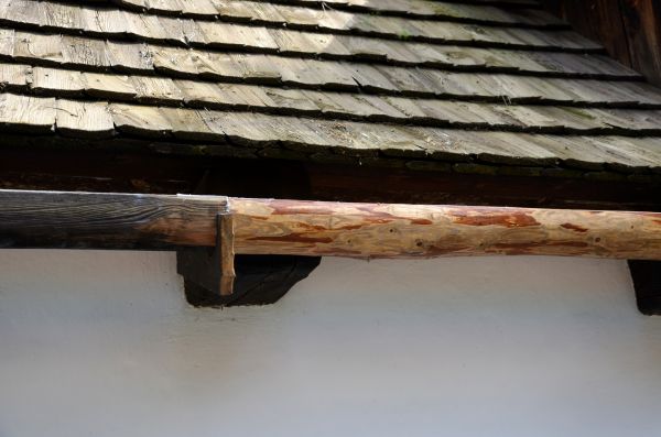 Wood Gutters Installation in Hilton Head Island
