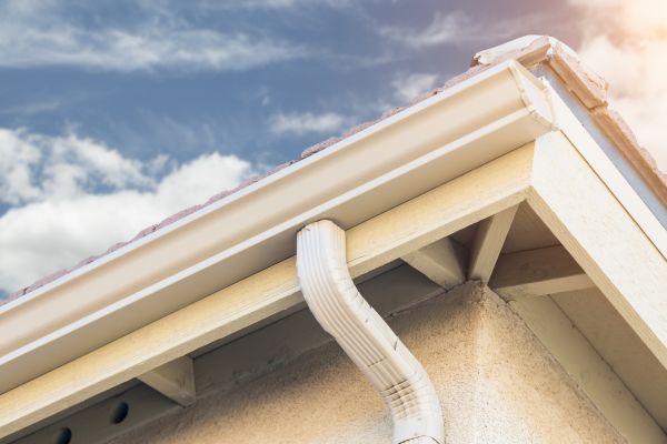 Seamless Gutter Replacement in Hilton Head Island
